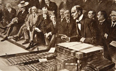 El día del peligro es demasiado tarde para la preparación: El Sr. Churchill, como Primer Lord del Almirantazgo, haciendo su declaración trascendental sobre la Política Naval en la Cámara de los Comunes, 22 de julio de 1912